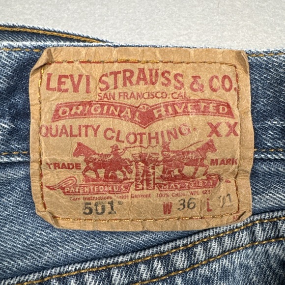 Vintage Levis 501 Jeans Mens 34x28 Blue Washout Work Pants Button Fly (Tag36x31) - Picture 12 of 13